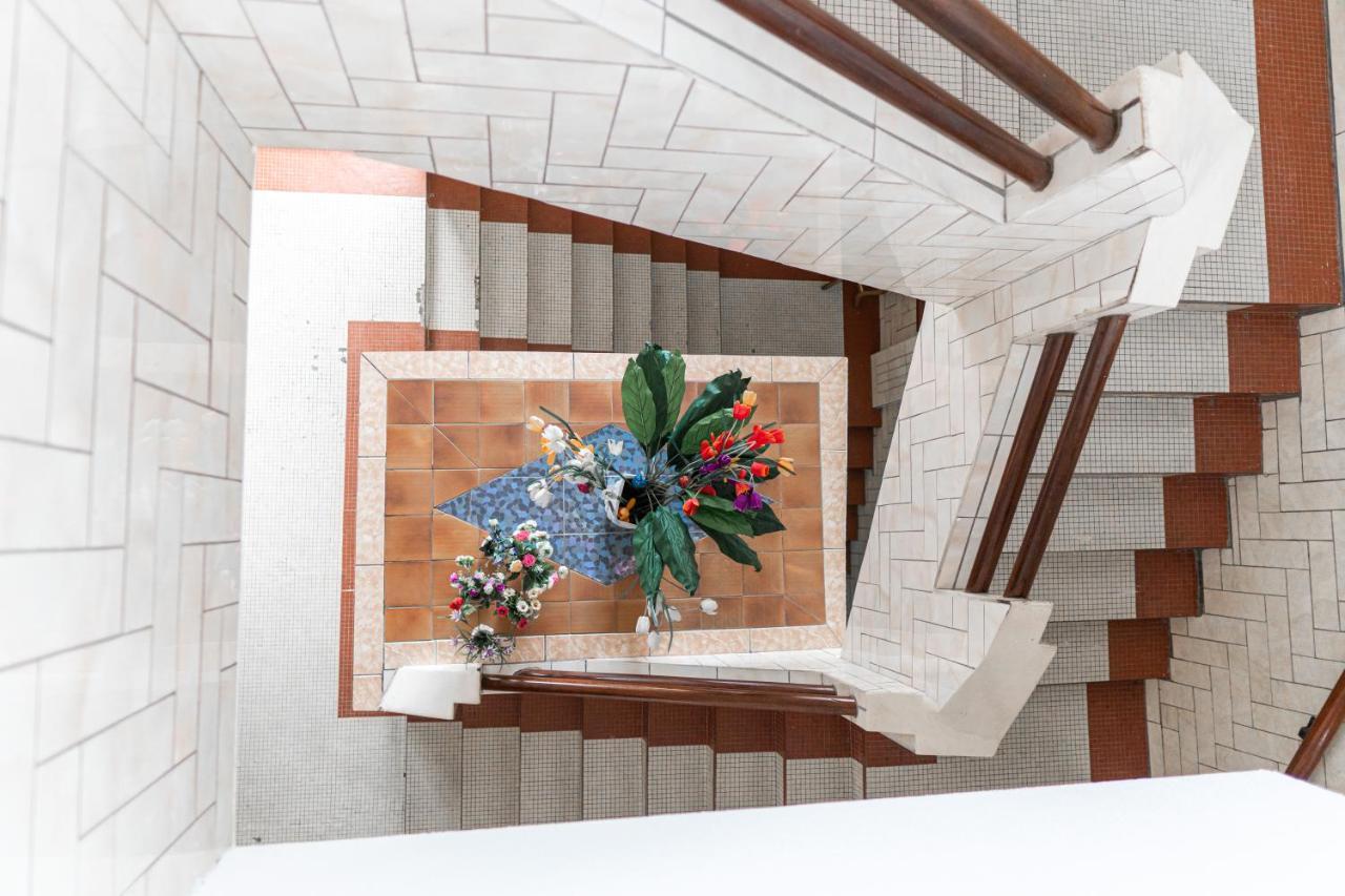 Hotel Le Majestic Douala Ngoại thất bức ảnh