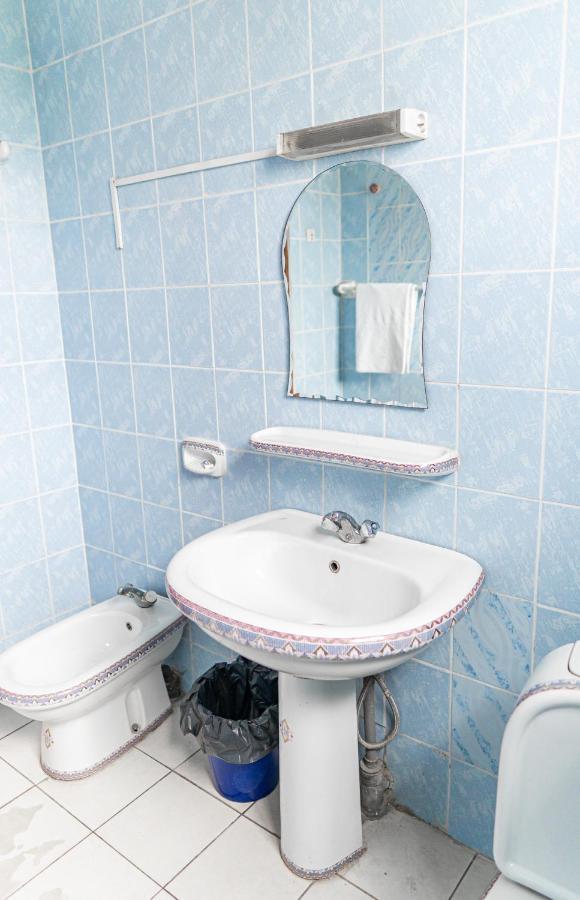Hotel Le Majestic Douala Ngoại thất bức ảnh