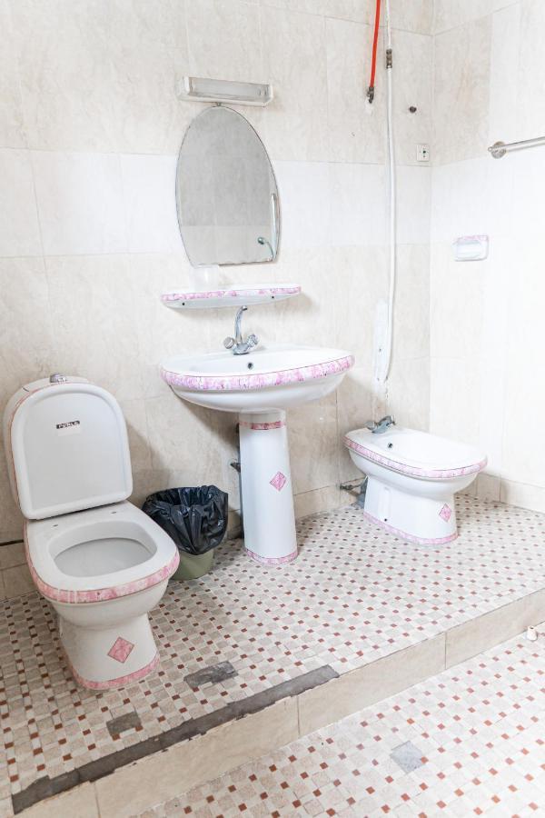 Hotel Le Majestic Douala Ngoại thất bức ảnh