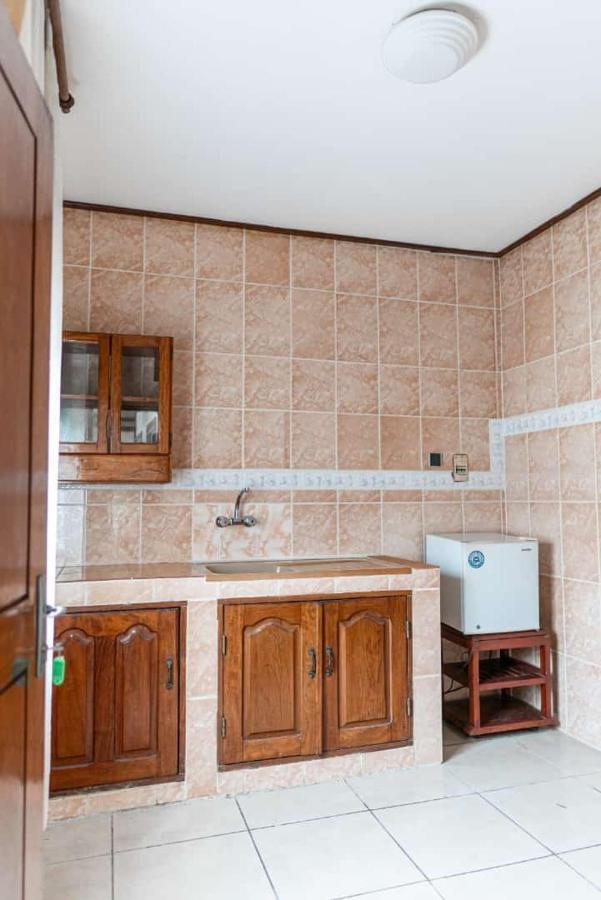 Hotel Le Majestic Douala Ngoại thất bức ảnh