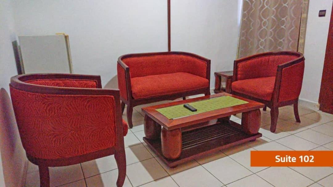 Hotel Le Majestic Douala Ngoại thất bức ảnh